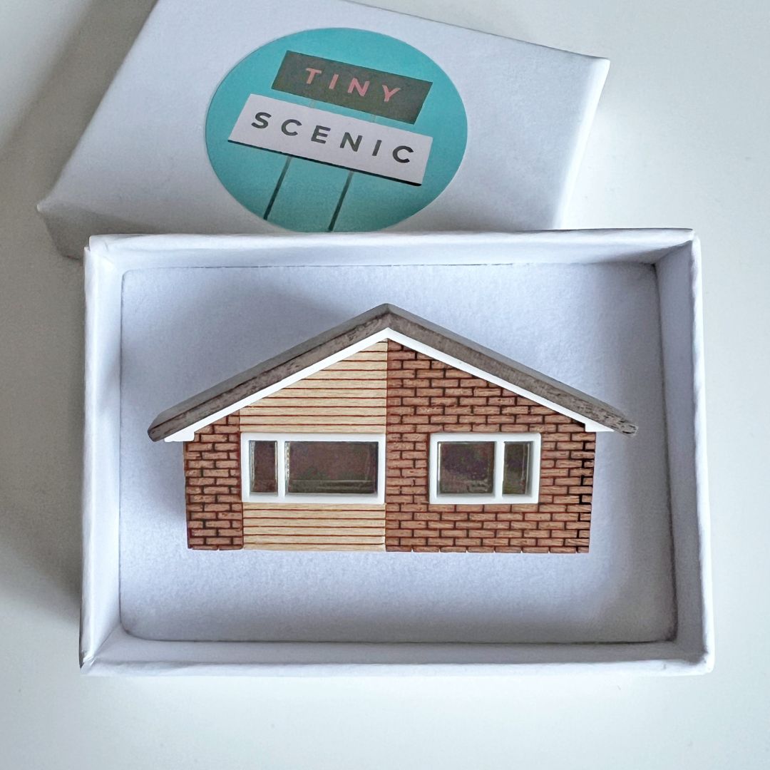 A Bespoke Housewarming Gift for a Midcentury Fan