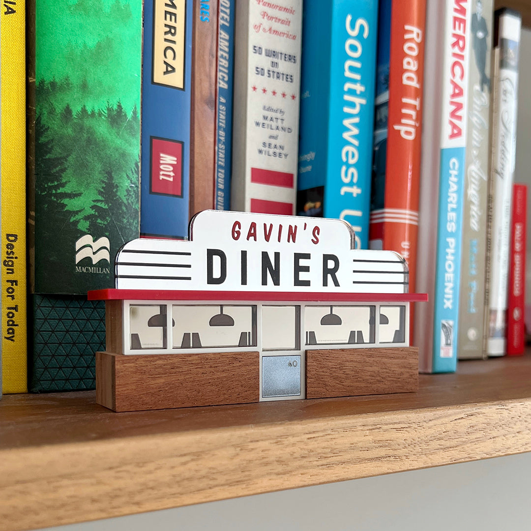 Diners, diners and more diners!