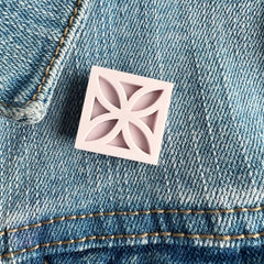 Breeze Block Pin in Leaf Pattern, Neutrals