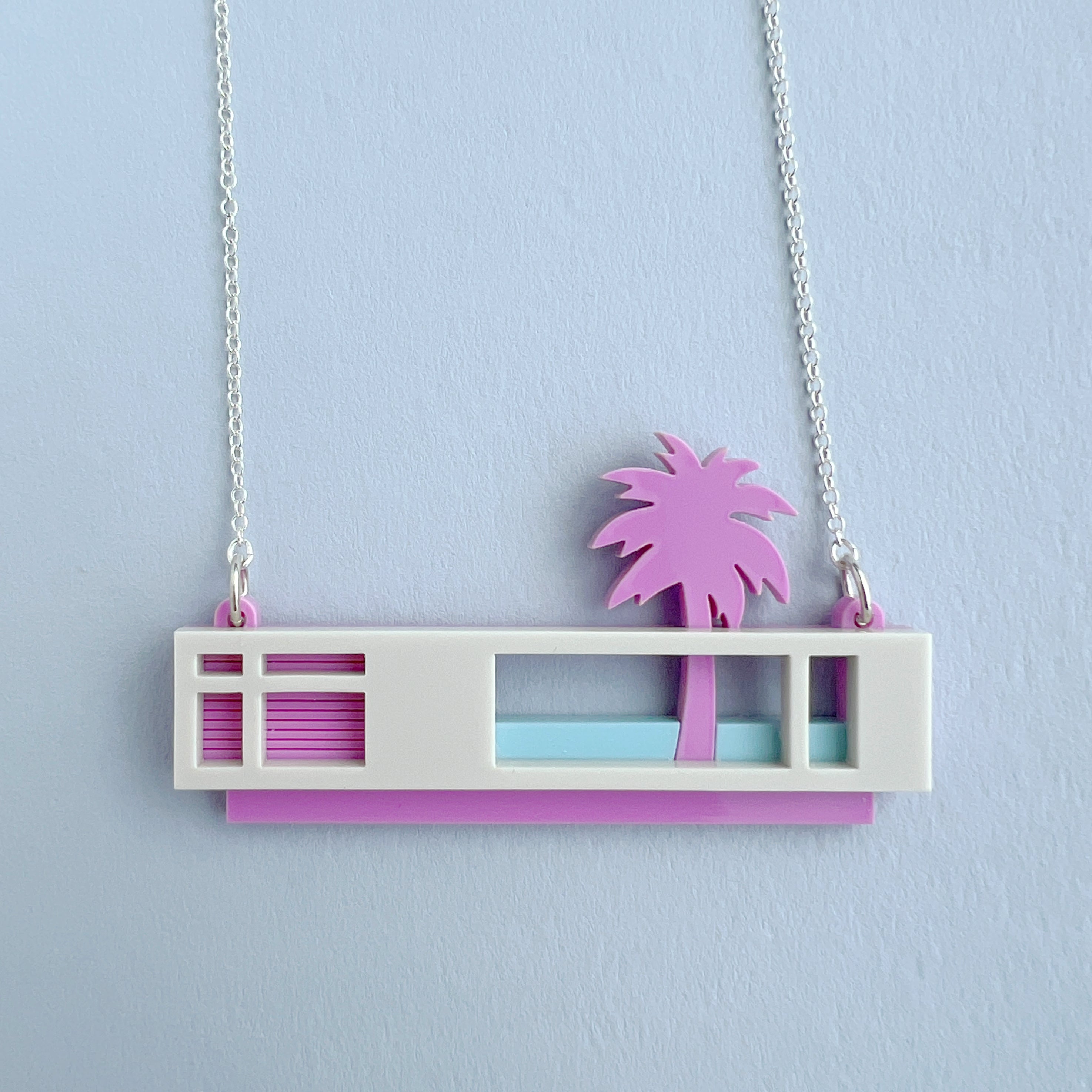 Malibu House Necklace – Two colour options