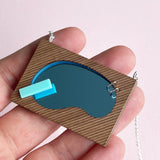 Kidney Bean Swimming Pool Necklace