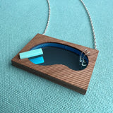 Kidney Bean Swimming Pool Necklace